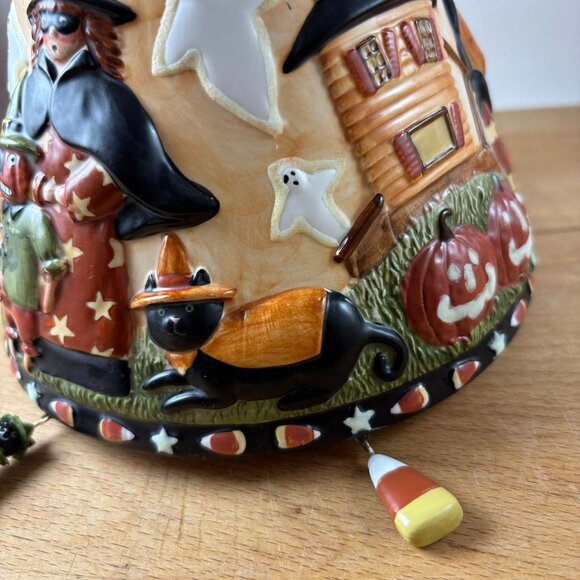 Yankee Candle Halloween Jar Shade by Teresa Kogut (2005) – Glow-in-the-Dark Ghos - Picture 8 of 12